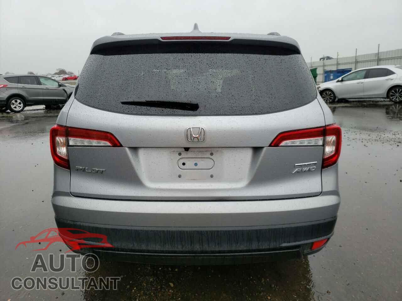 HONDA PILOT 2021 - 5FNYF6H27MB024877