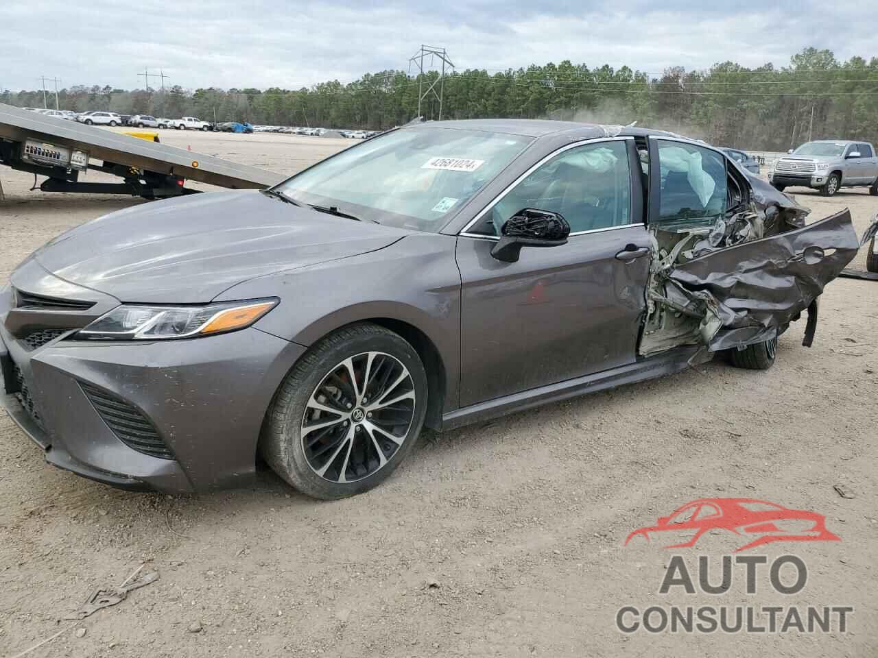 TOYOTA CAMRY 2020 - 4T1G11AK0LU342753