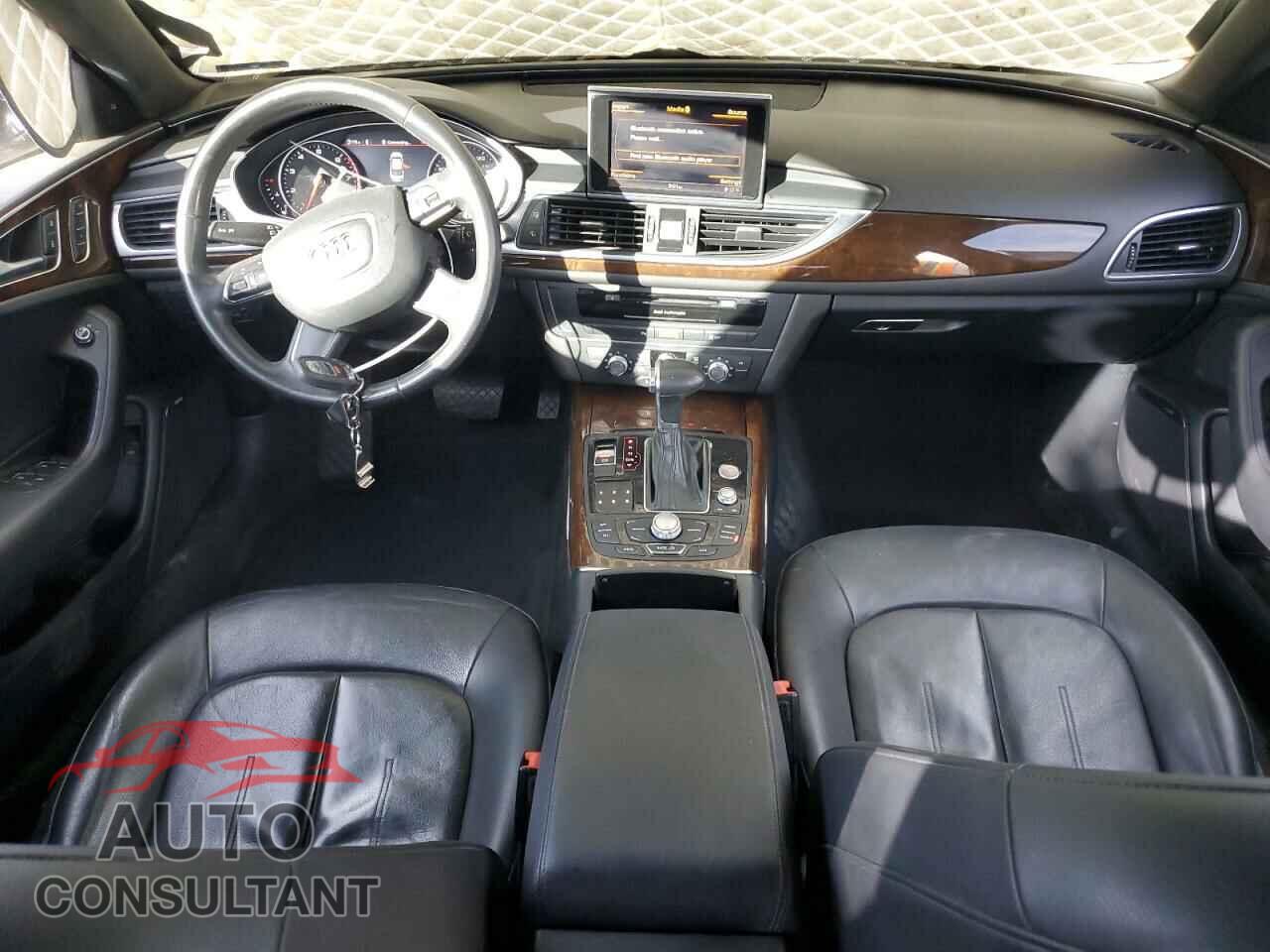AUDI A6 2013 - WAUDFAFC2DN147594