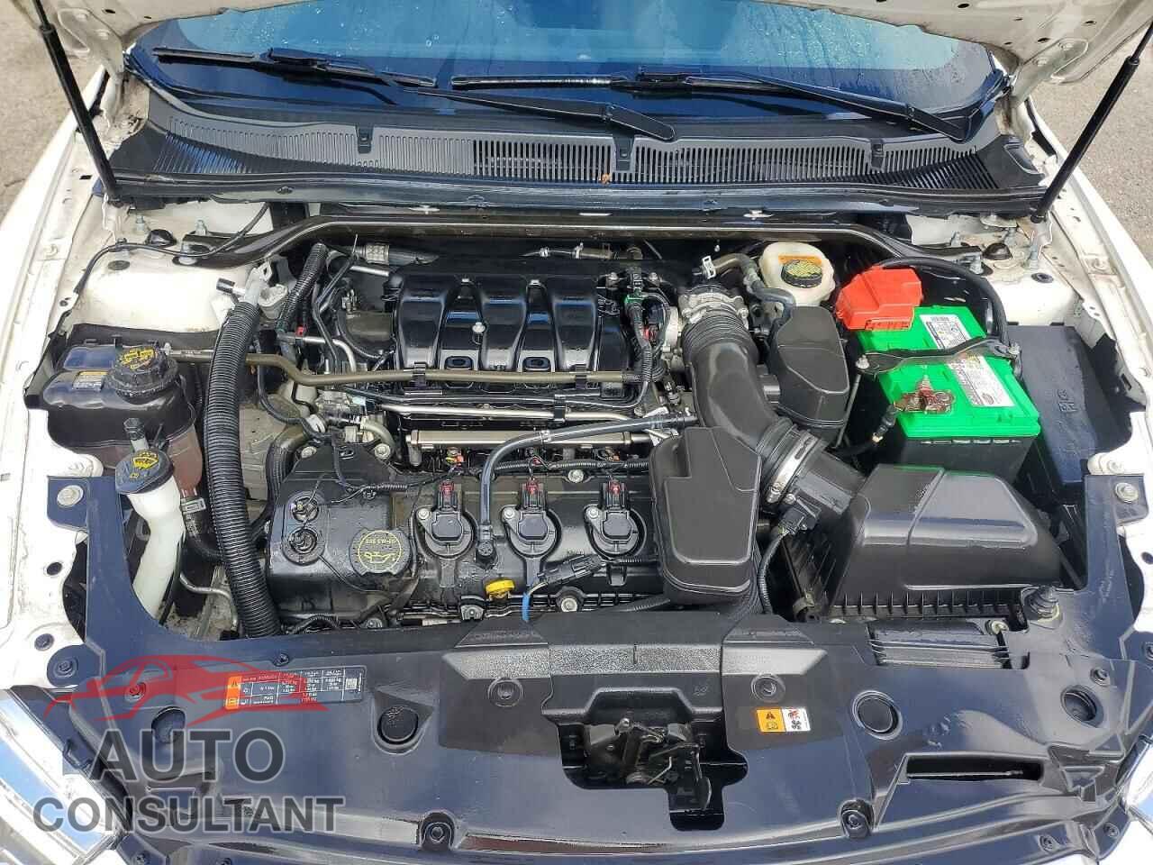 FORD TAURUS 2015 - 1FAHP2H86FG208667