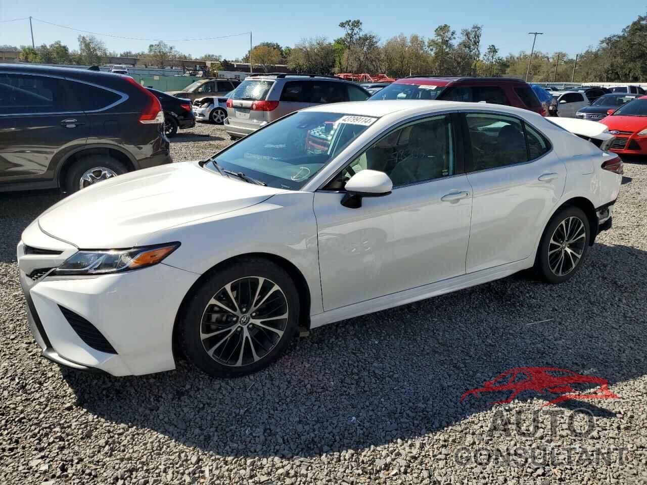TOYOTA CAMRY 2019 - 4T1B11HK1KU698272