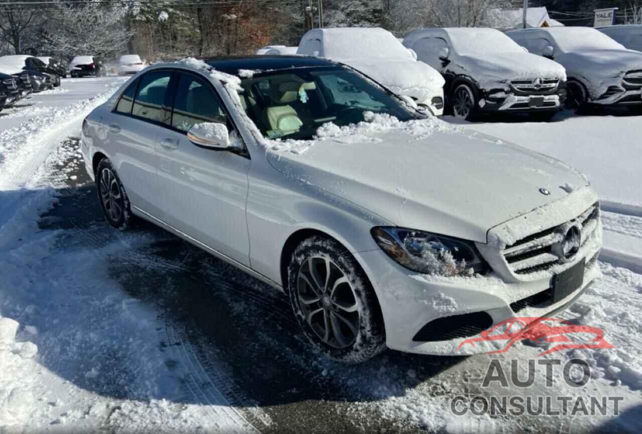 MERCEDES-BENZ C-CLASS 2015 - 55SWF4KB0FU040733