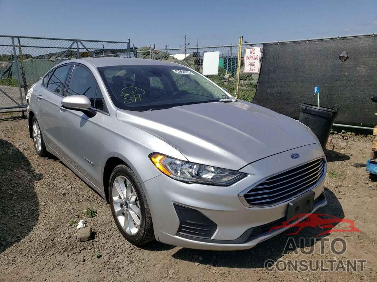 FORD FUSION 2019 - 3FA6P0LU7KR205361