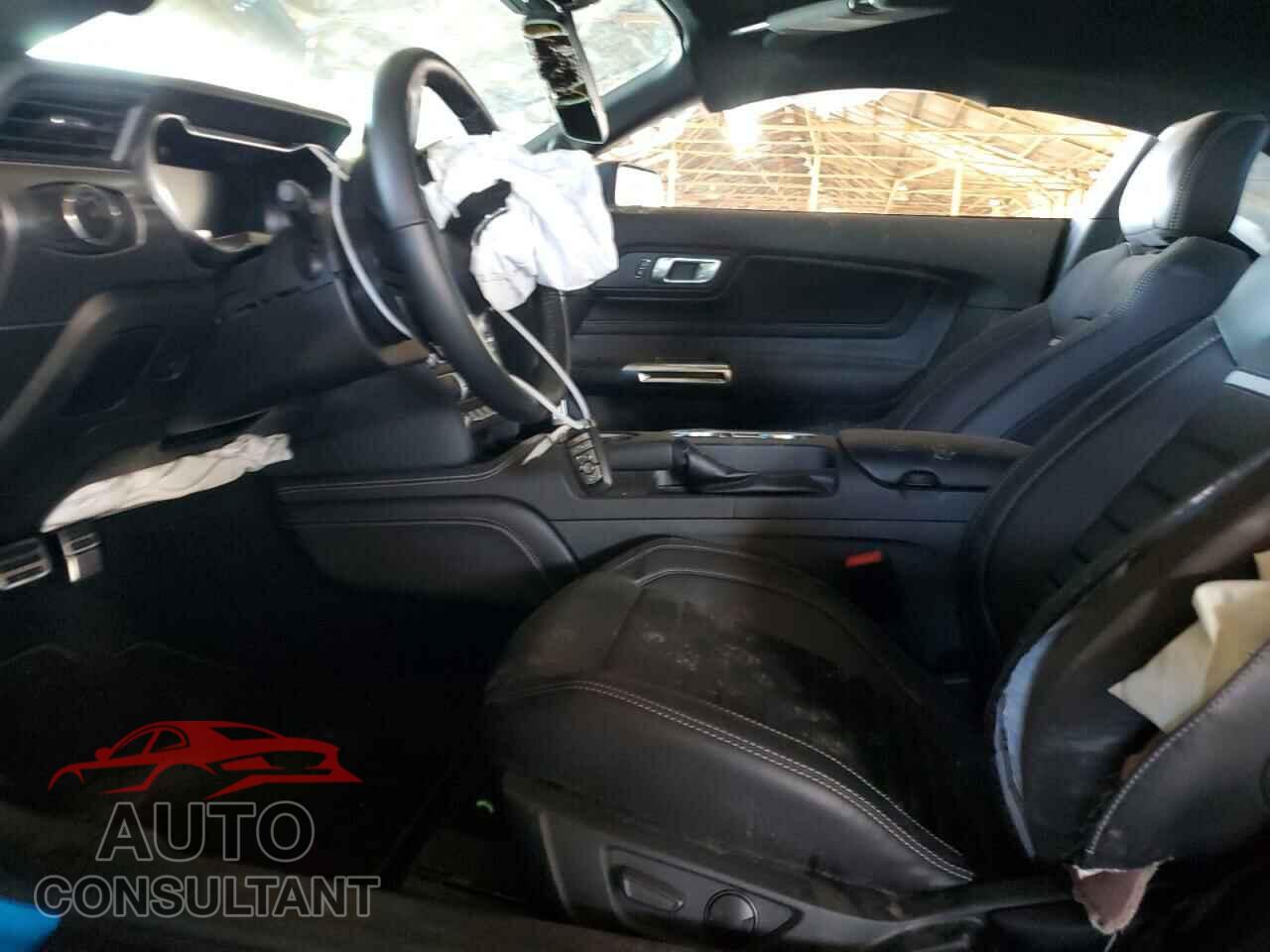 FORD MUSTANG 2023 - 1FA6P8R06P5501372