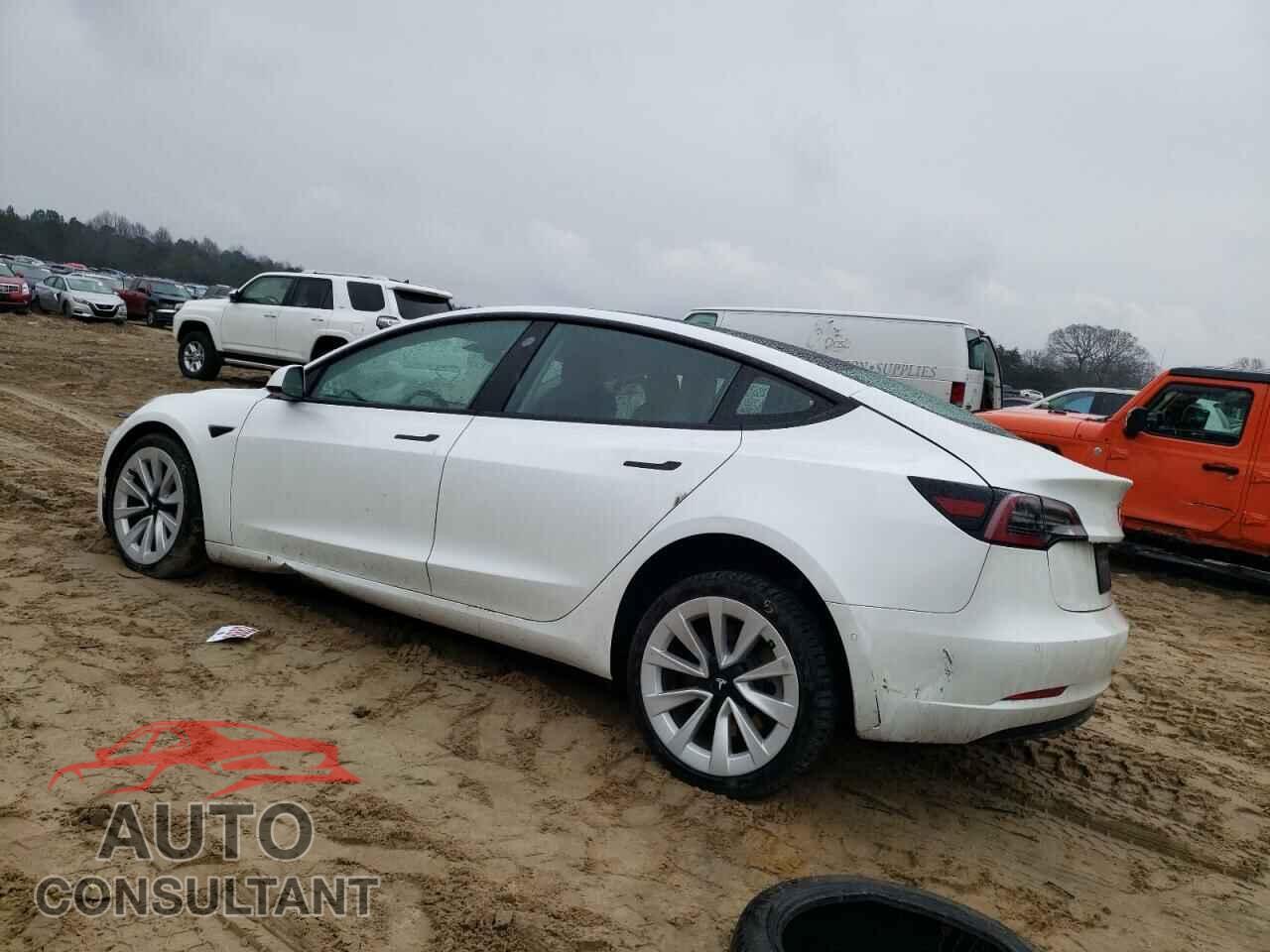 TESLA MODEL 3 2022 - 5YJ3E1EBXNF272840