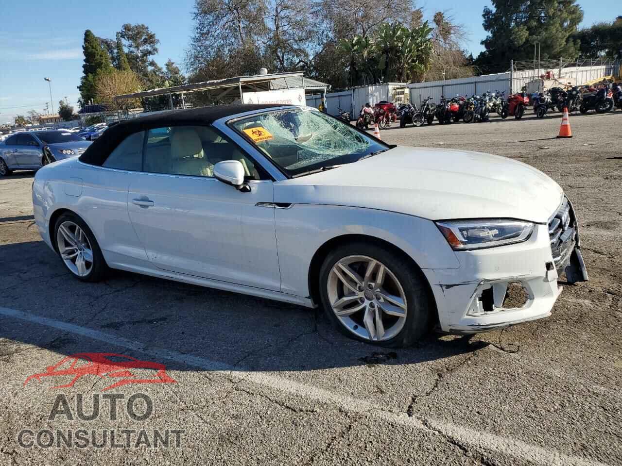 AUDI A5 2019 - WAUYNGF58KN004882