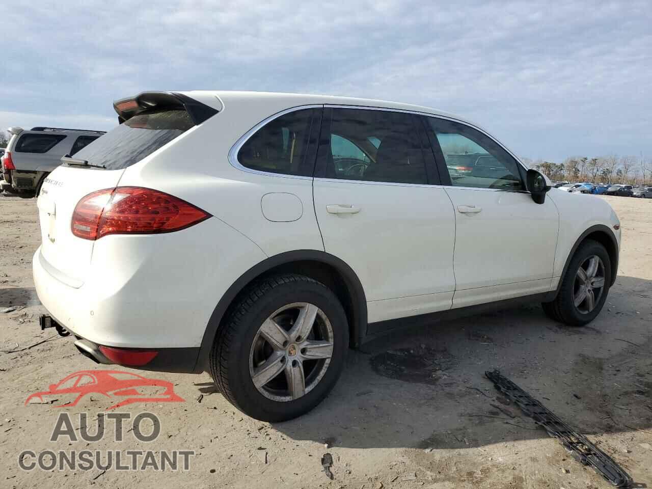 PORSCHE CAYENNE 2011 - WP1AA2A20BLA05552