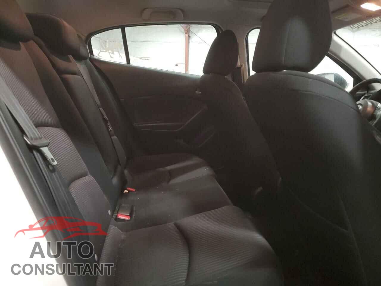 MAZDA 3 2016 - 3MZBM1M76GM261101