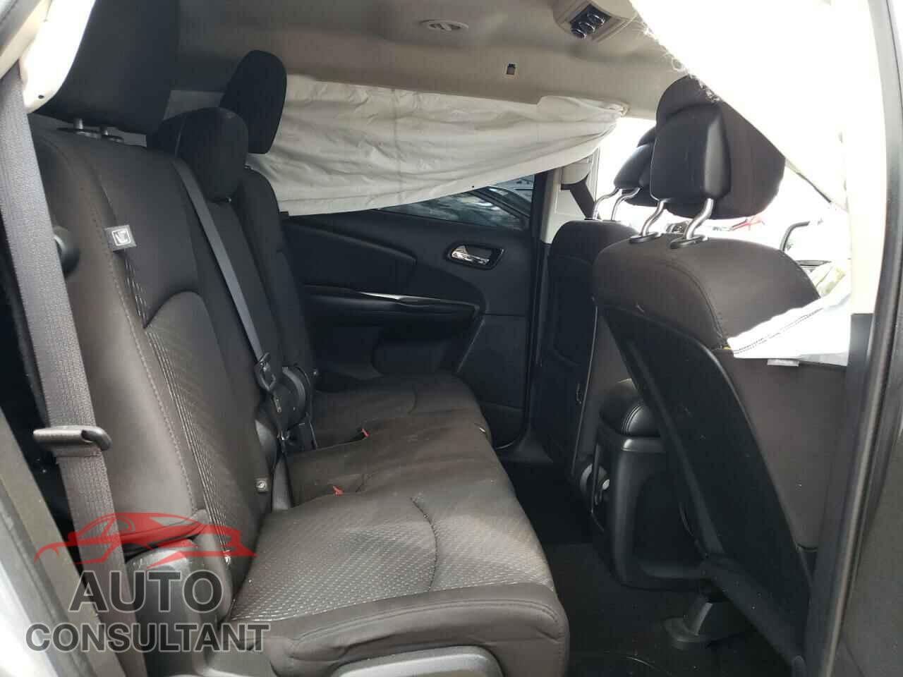 DODGE JOURNEY 2015 - 3C4PDCBG8FT711486