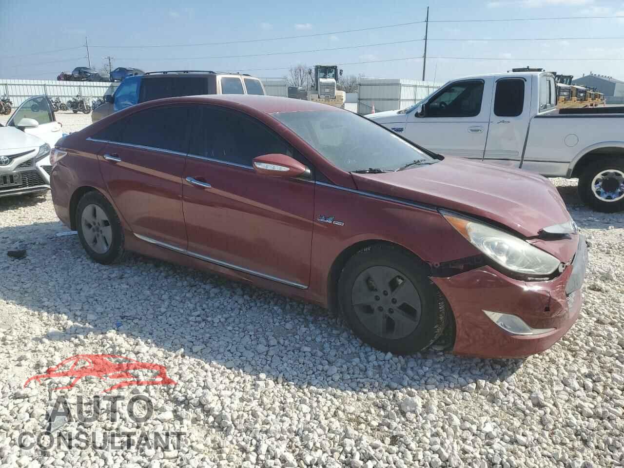 HYUNDAI SONATA 2011 - KMHEC4A42BA008647