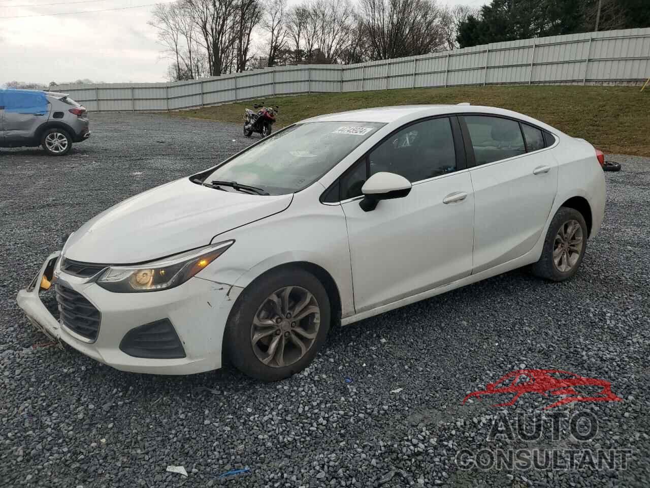 CHEVROLET CRUZE 2019 - 1G1BE5SM5K7115722