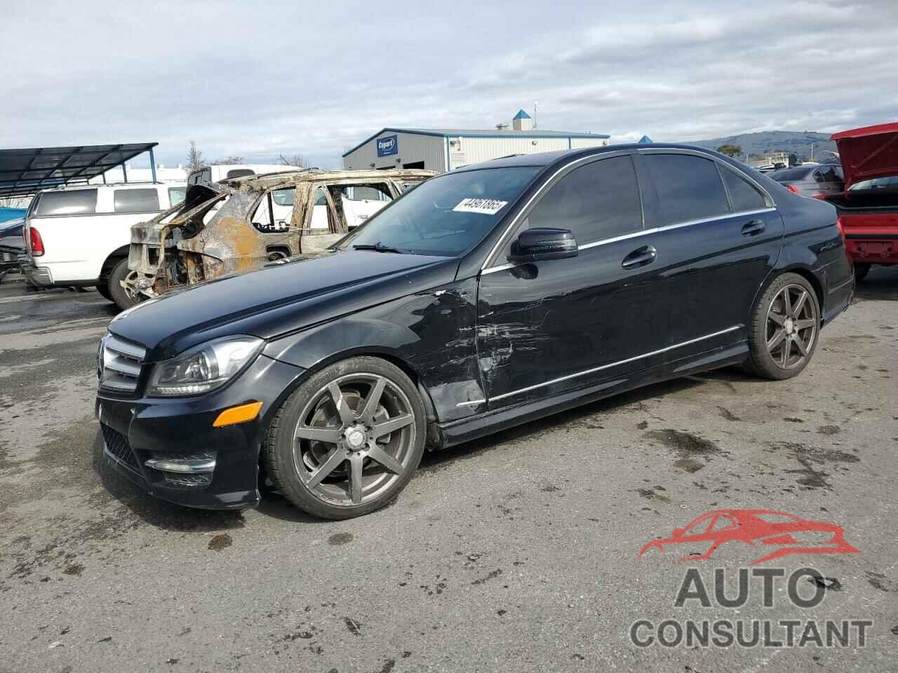MERCEDES-BENZ C-CLASS 2012 - WDDGF4HB1CA629328