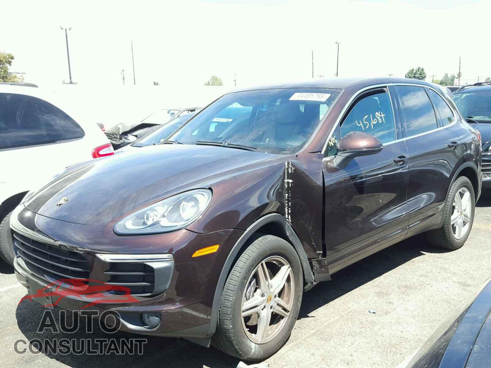 PORSCHE CAYENNE 2016 - WP1AA2A29GLA05198