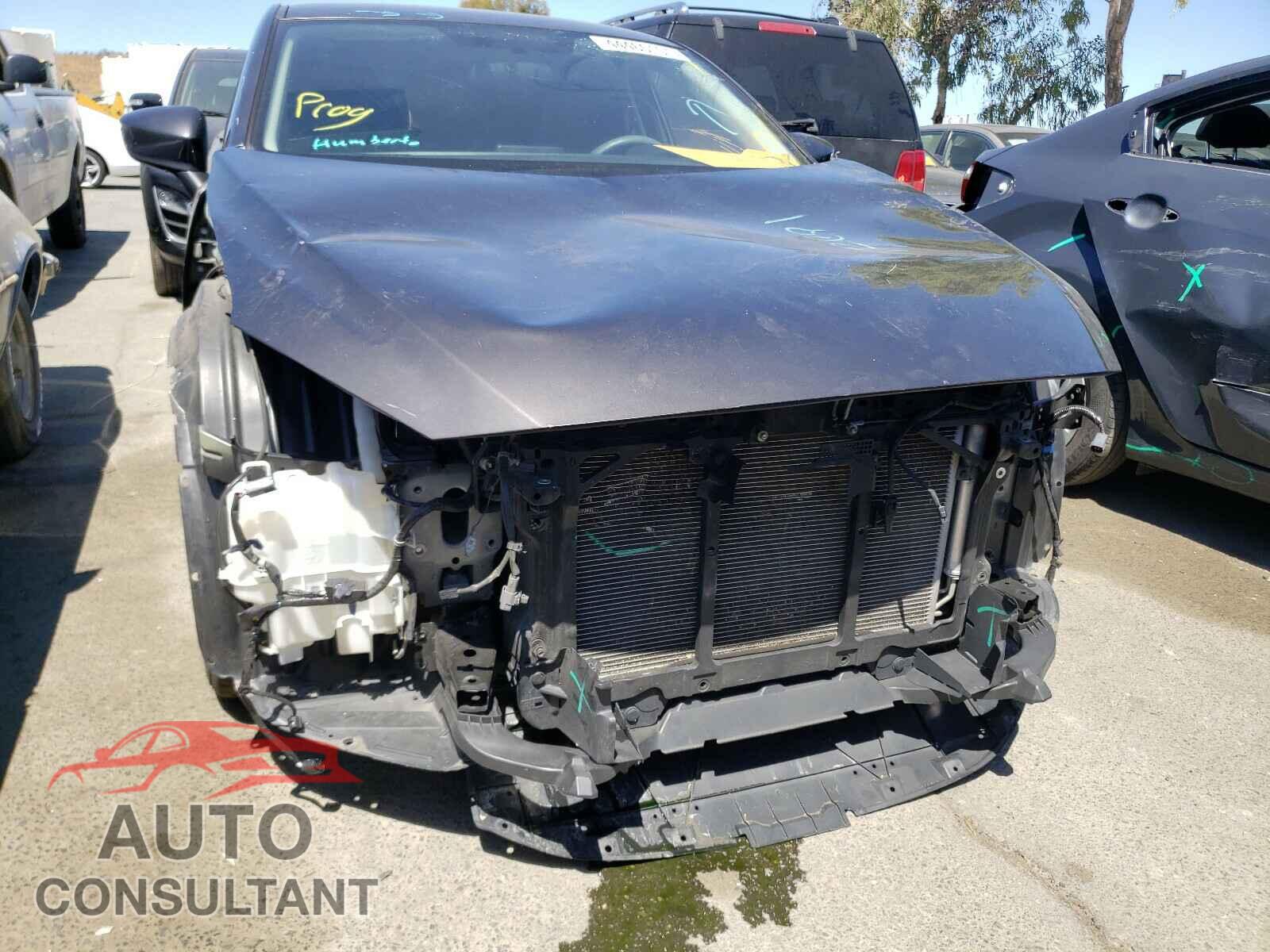 MAZDA 3 2017 - 3MZBN1U71HM109421