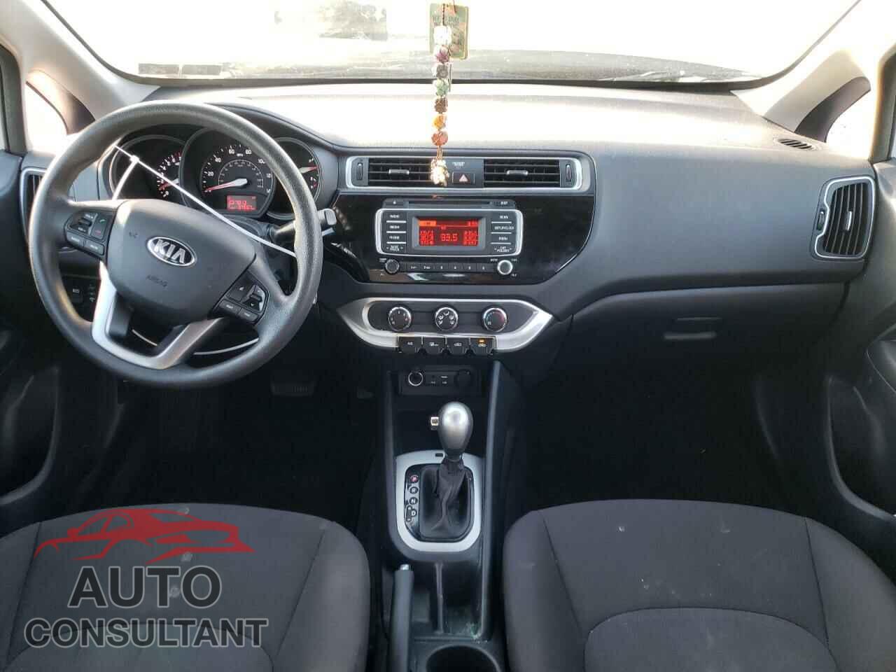 KIA RIO 2017 - KNADM4A38H6119409