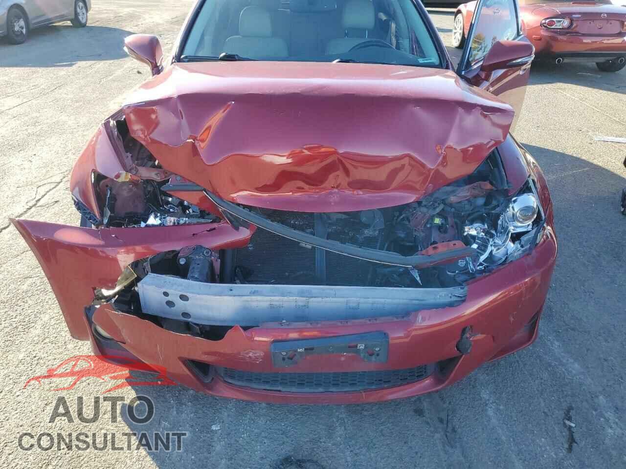 LEXUS IS 2013 - JTHBF5C26D5192047