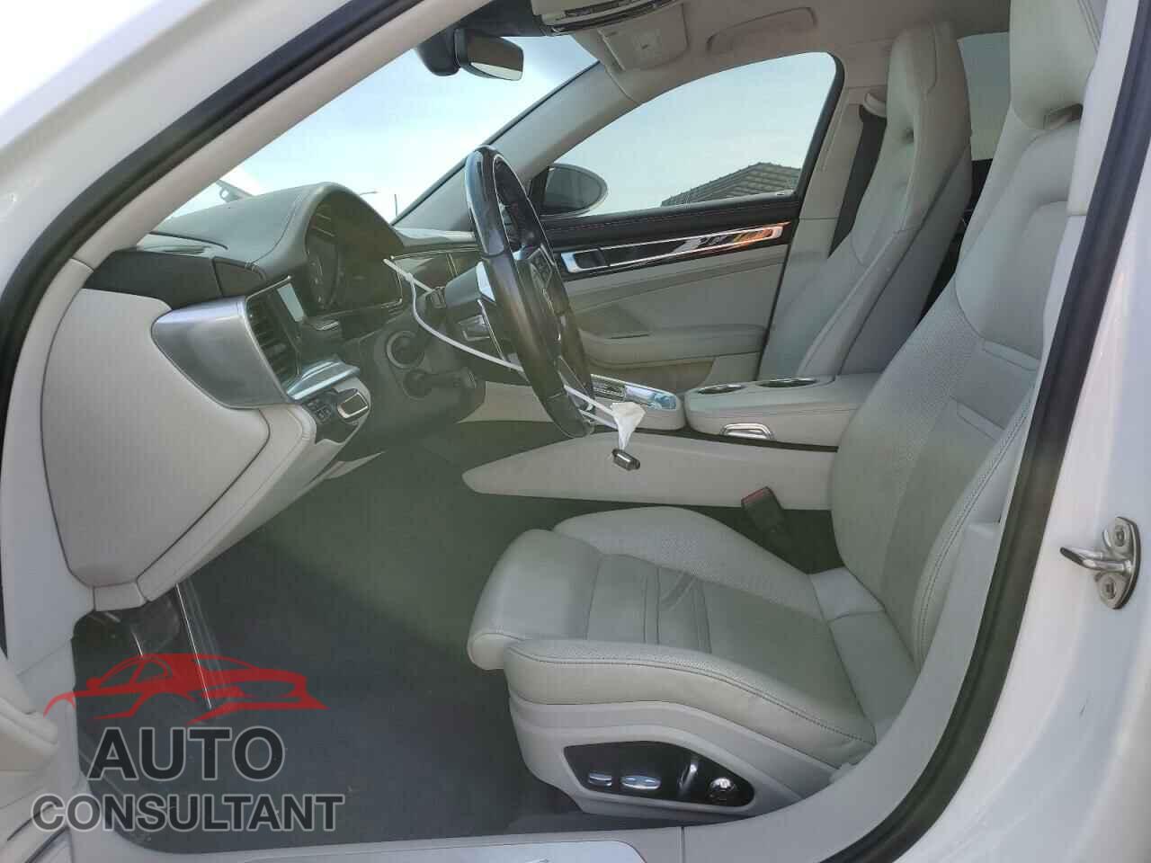 PORSCHE PANAMERA 2018 - WP0CE2A70JL148560