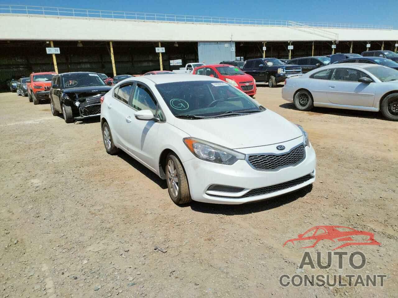 KIA FORTE 2016 - KNAFX4A6XG5610949