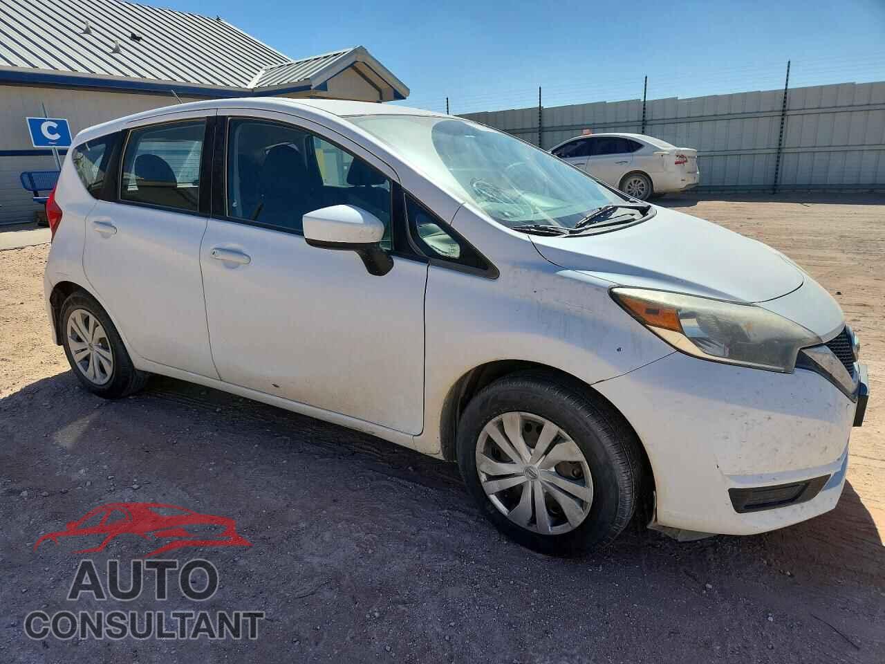 NISSAN VERSA 2017 - 3N1CE2CP3HL372145