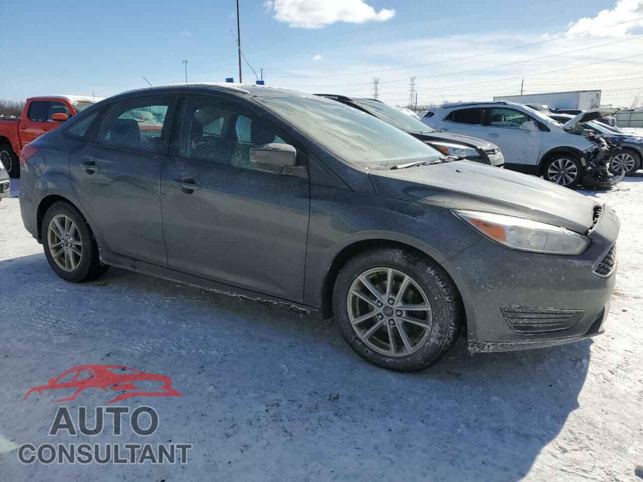 FORD FOCUS 2018 - 1FADP3F26JL324244