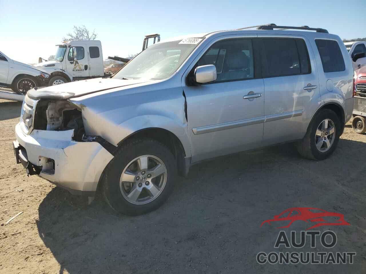 HONDA PILOT 2009 - 5FNYF485X9B013345