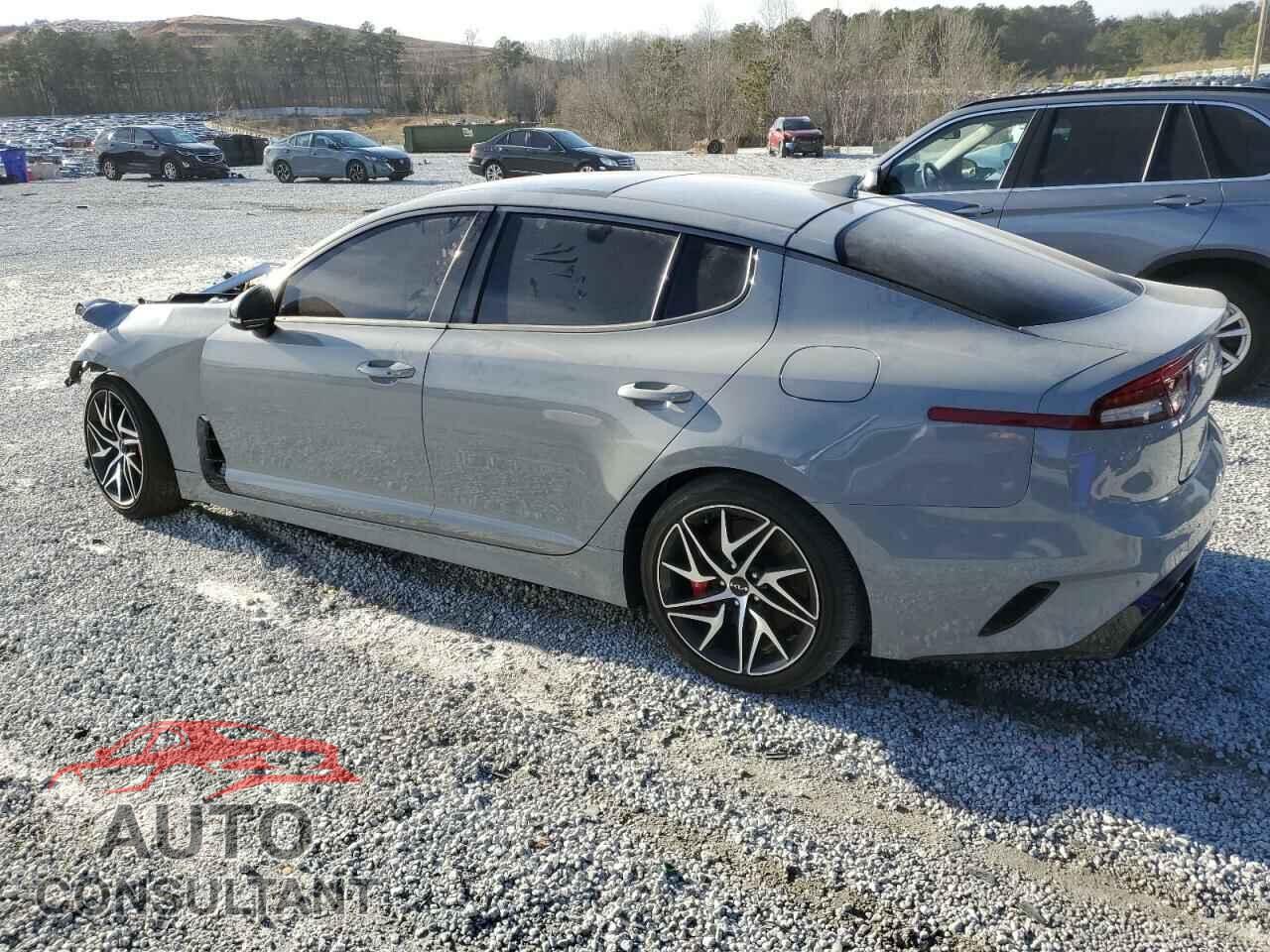 KIA STINGER 2023 - KNAE35LD2P6131475