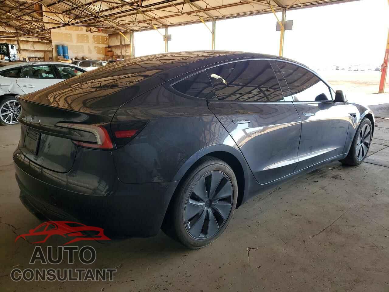 TESLA MODEL 3 2024 - 5YJ3E1EA0RF754861