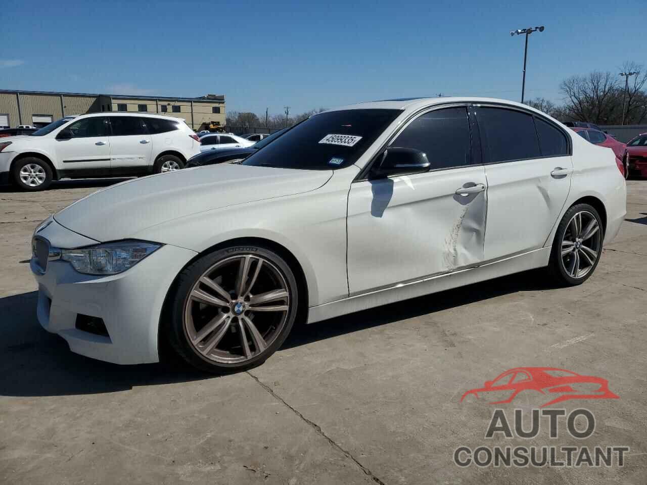 BMW 3 SERIES 2012 - WBA3A5G58CNP16531
