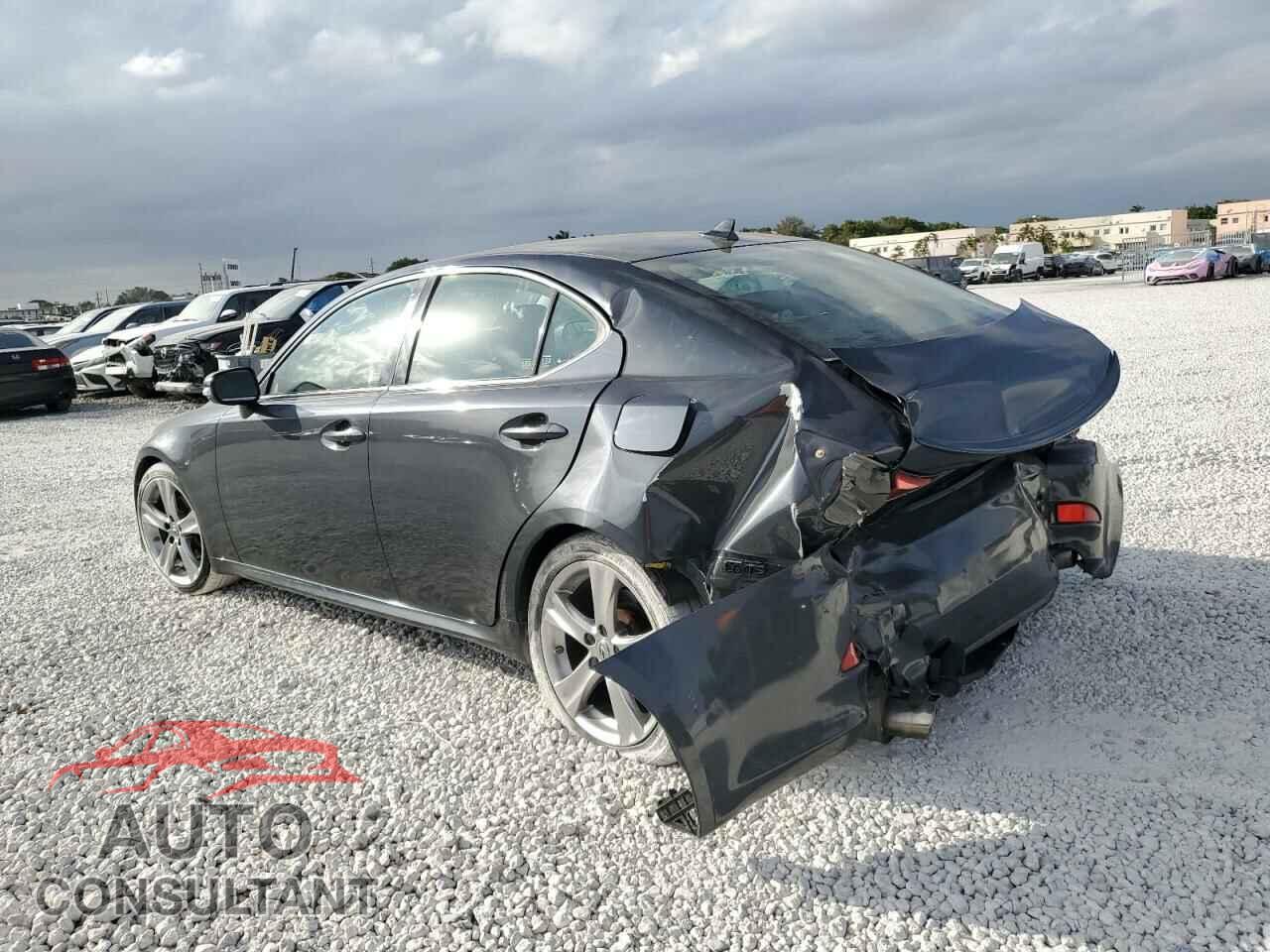 LEXUS IS 2011 - JTHBF5C23B5139352