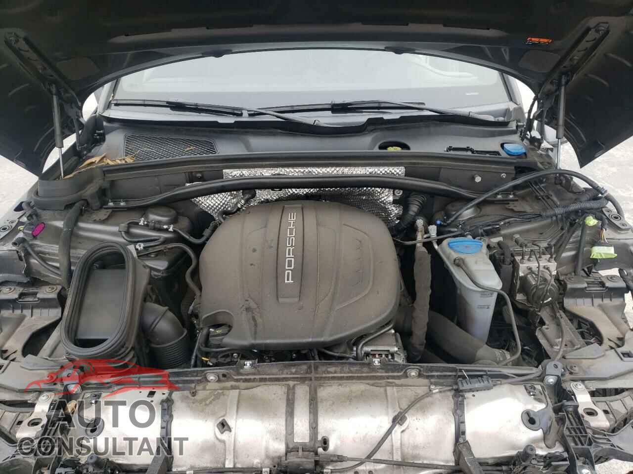 PORSCHE MACAN 2018 - WP1AA2A58JLB12714