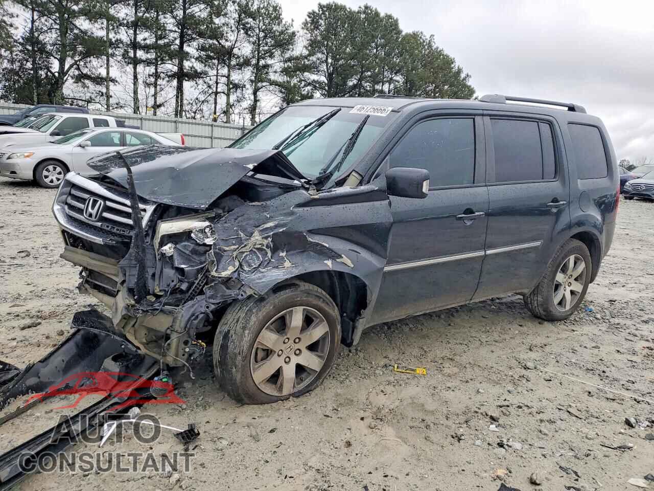 HONDA PILOT 2013 - 5FNYF3H96DB044646