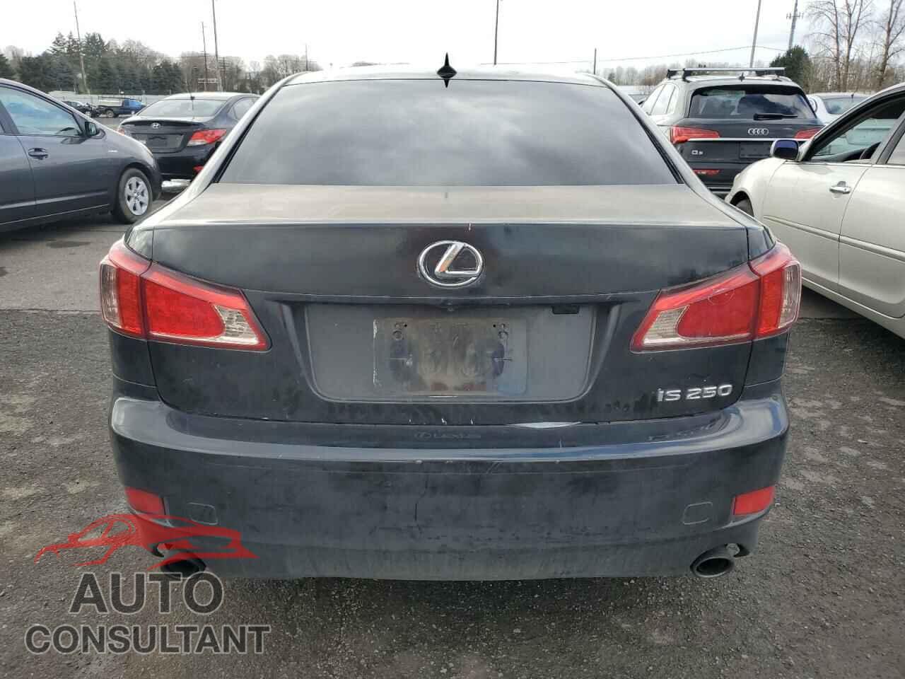LEXUS IS 2012 - JTHBF5C22C5170044