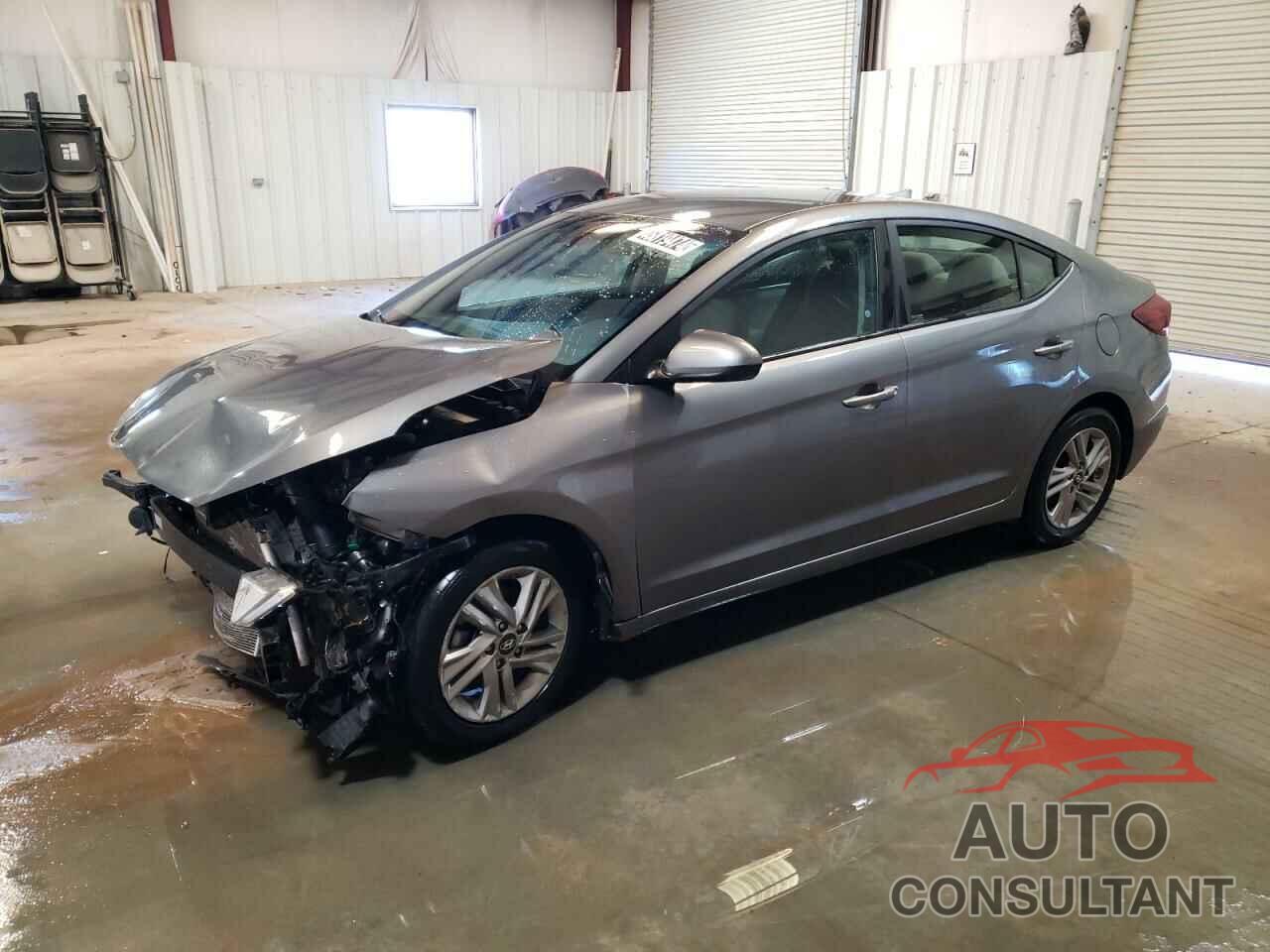 HYUNDAI ELANTRA 2019 - 5NPD84LF7KH478634