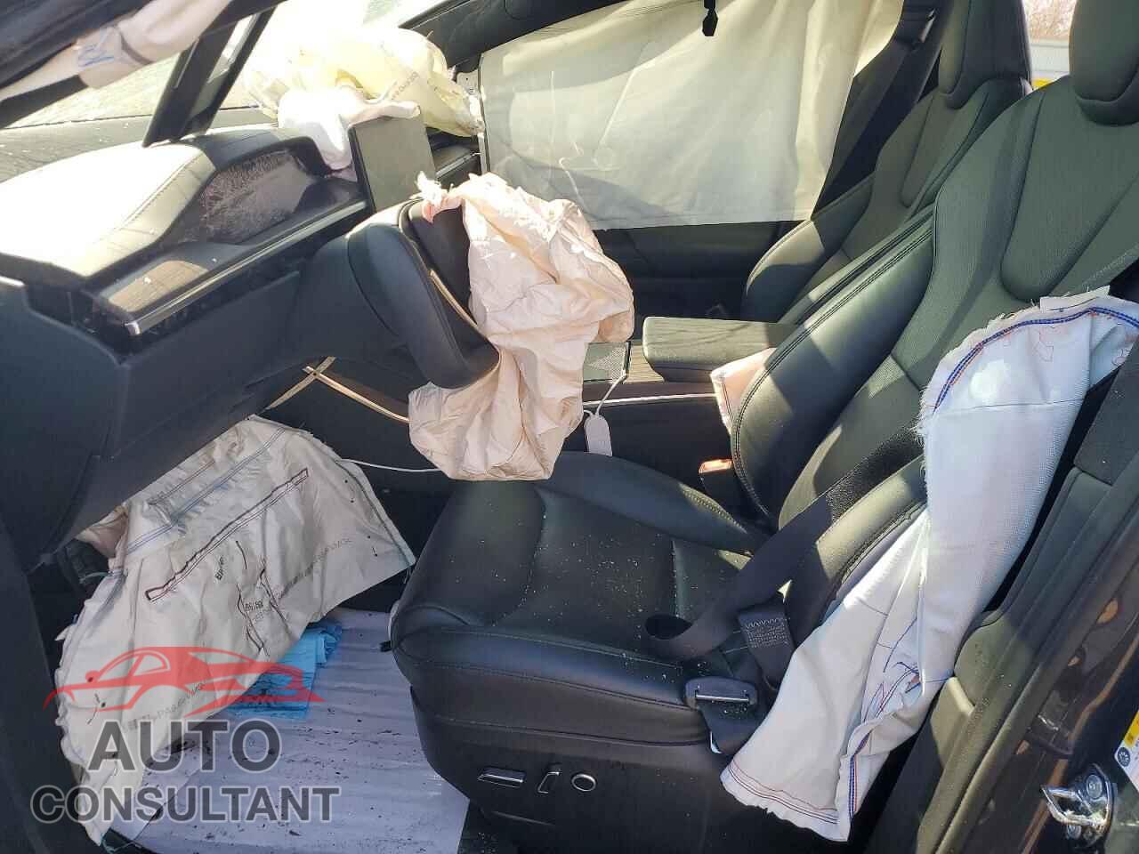 TESLA MODEL X 2023 - 7SAXCBE57PF370253