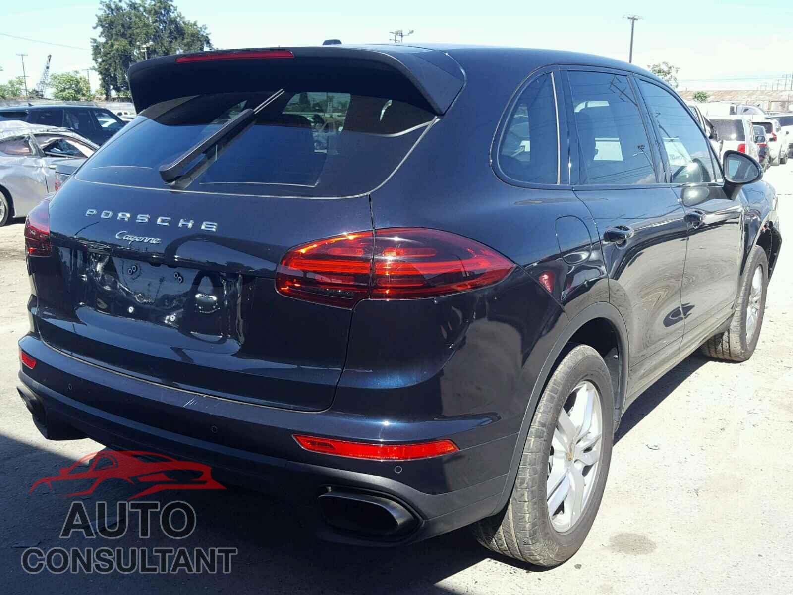 PORSCHE CAYENNE 2016 - WP1AA2A26GLA01416