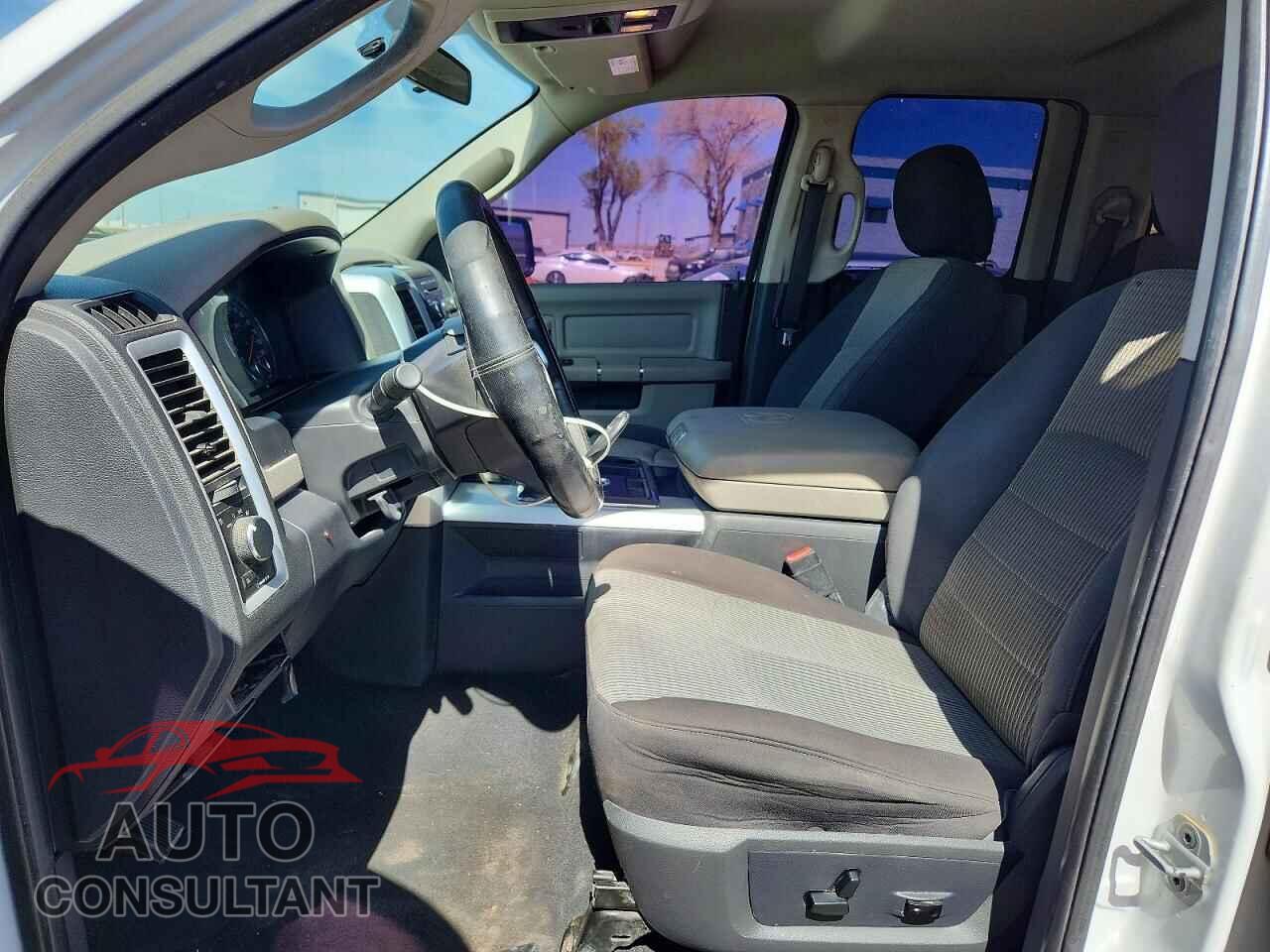 DODGE RAM 1500 2011 - 1D7RV1GT8BS568363