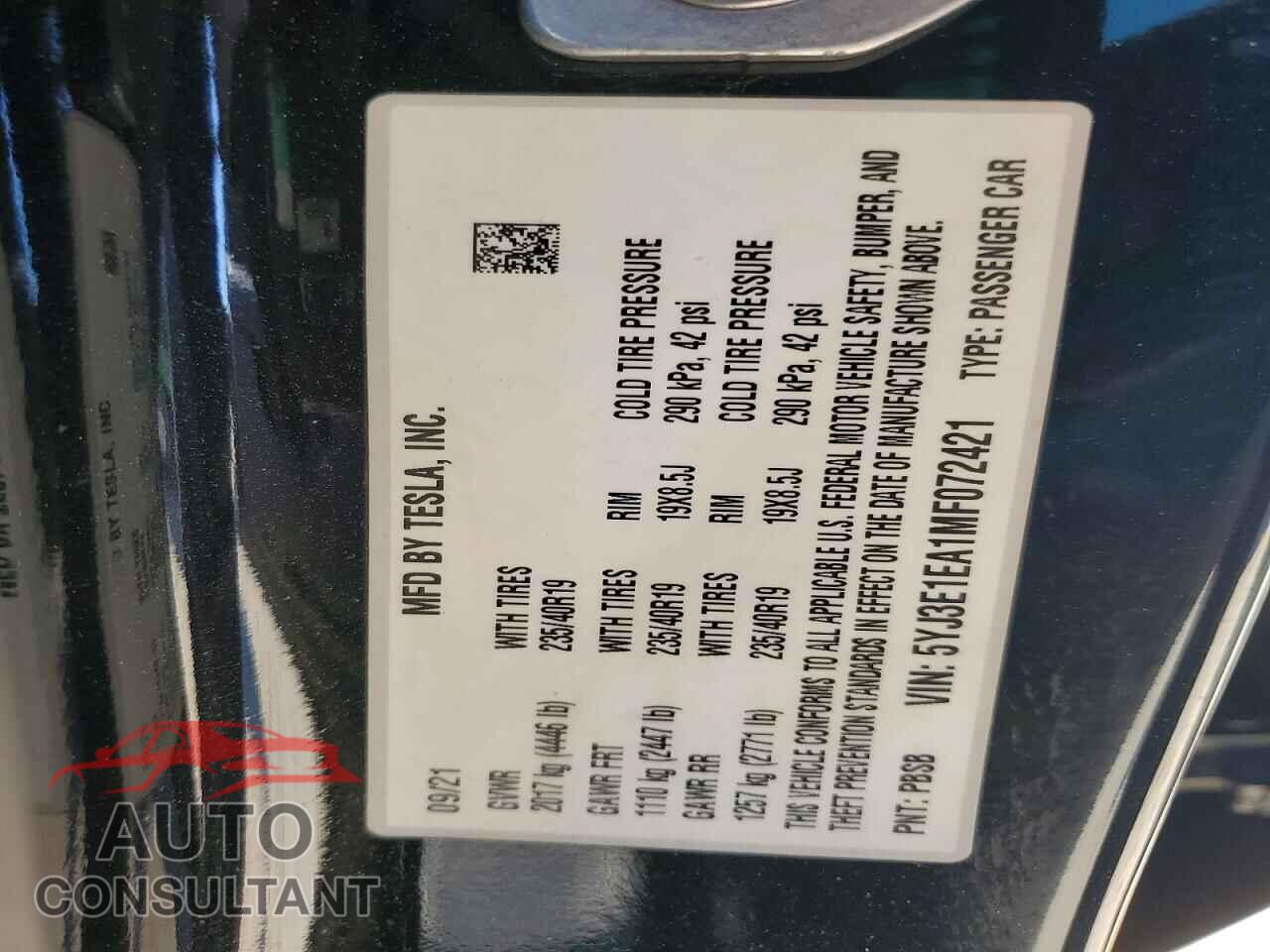 TESLA MODEL 3 2021 - 5YJ3E1EA1MF072421