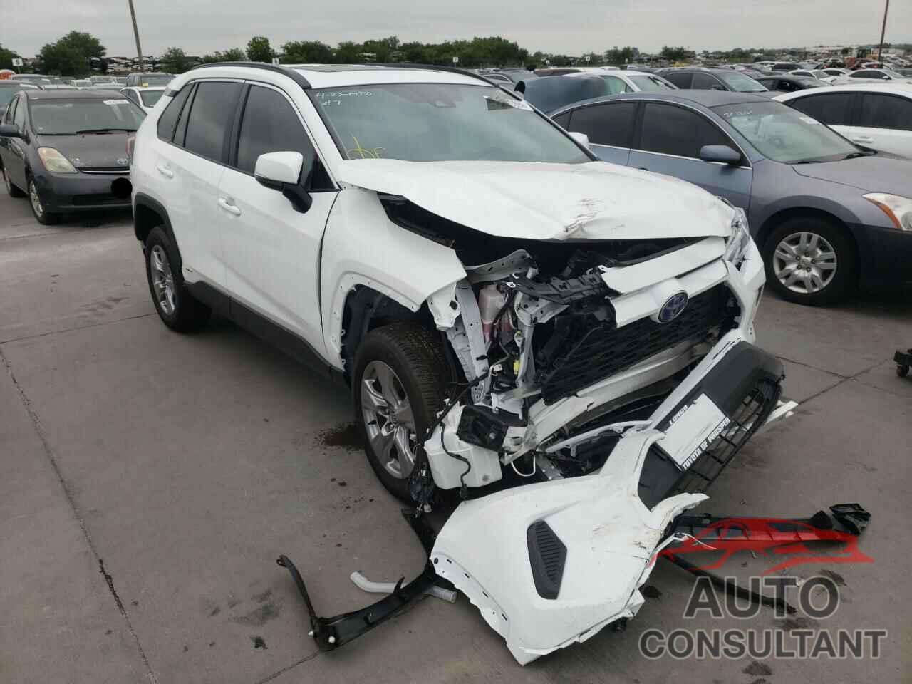 TOYOTA RAV4 2022 - 2T3RWRFV6NW132373
