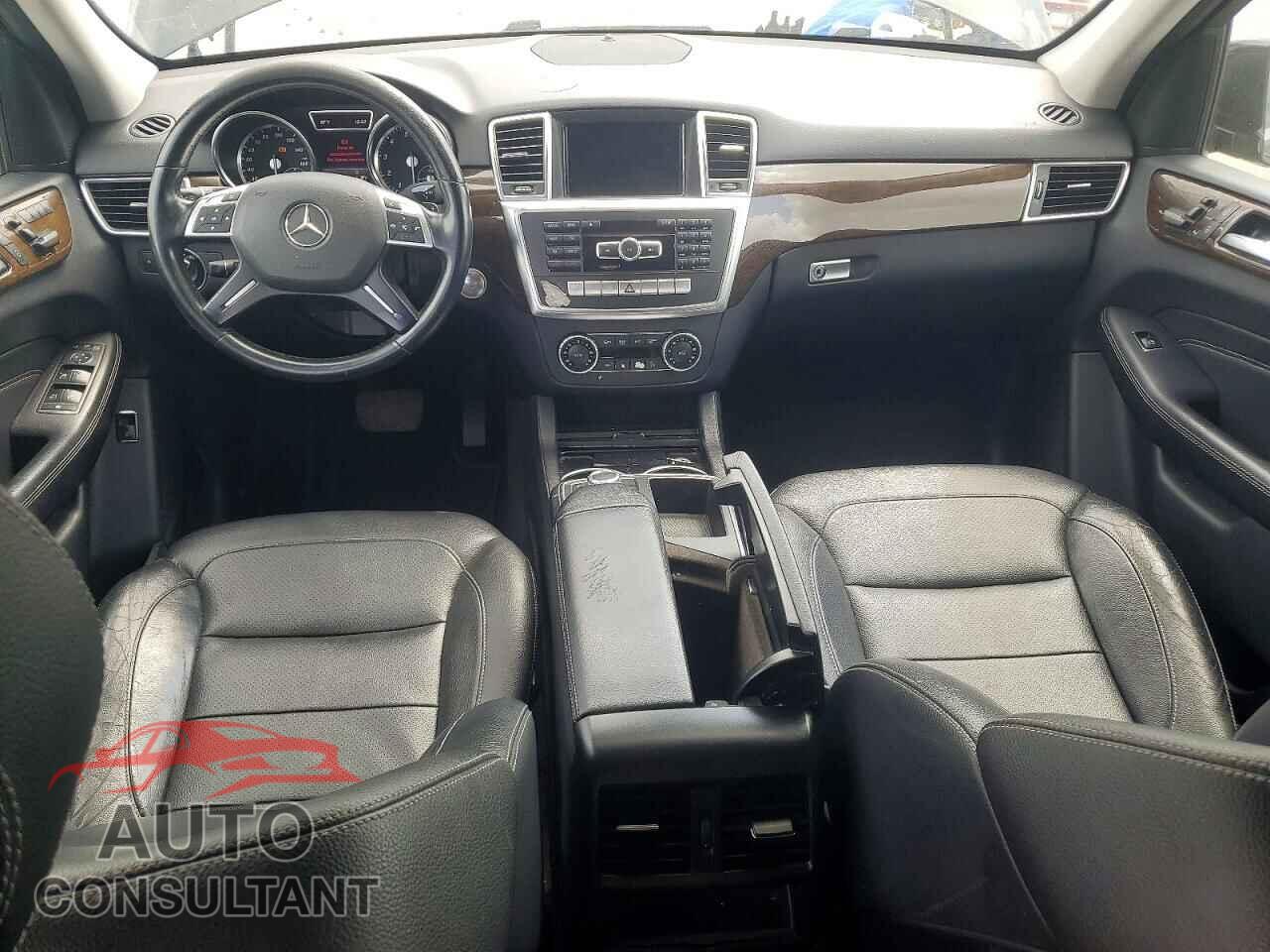 MERCEDES-BENZ M-CLASS 2015 - 4JGDA5JB5FA500066