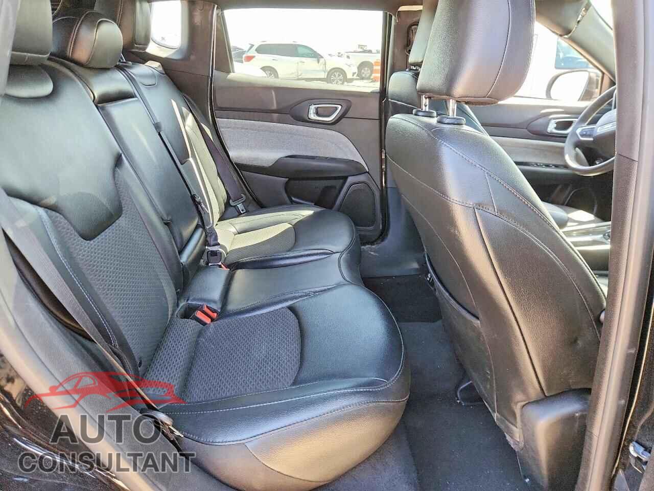JEEP COMPASS 2023 - 3C4NJDBN4PT515101