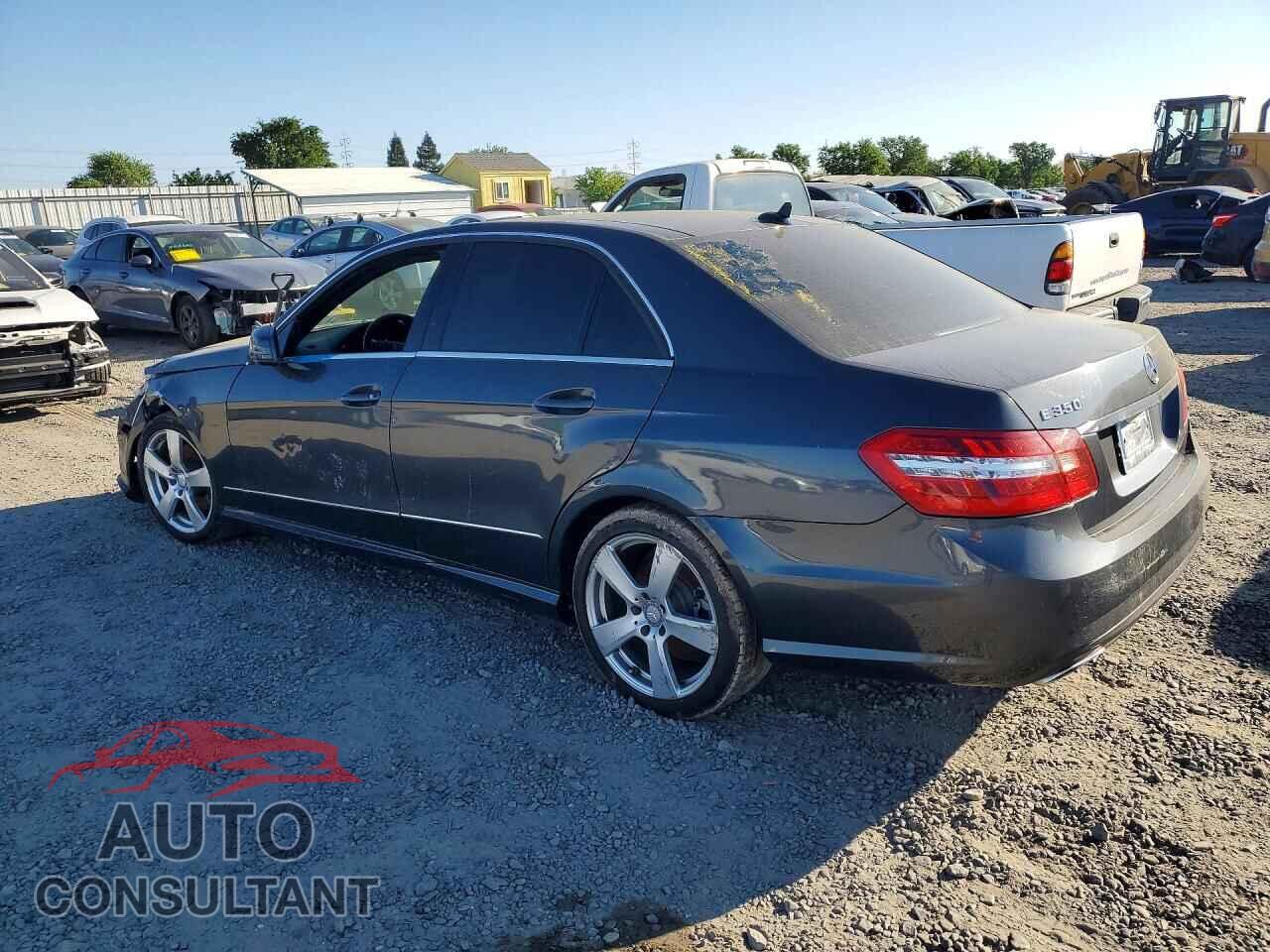 MERCEDES-BENZ E-CLASS 2011 - WDDHF8HB1BA495060