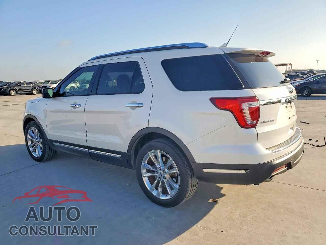 FORD EXPLORER 2018 - 1FM5K7F88JGC11943