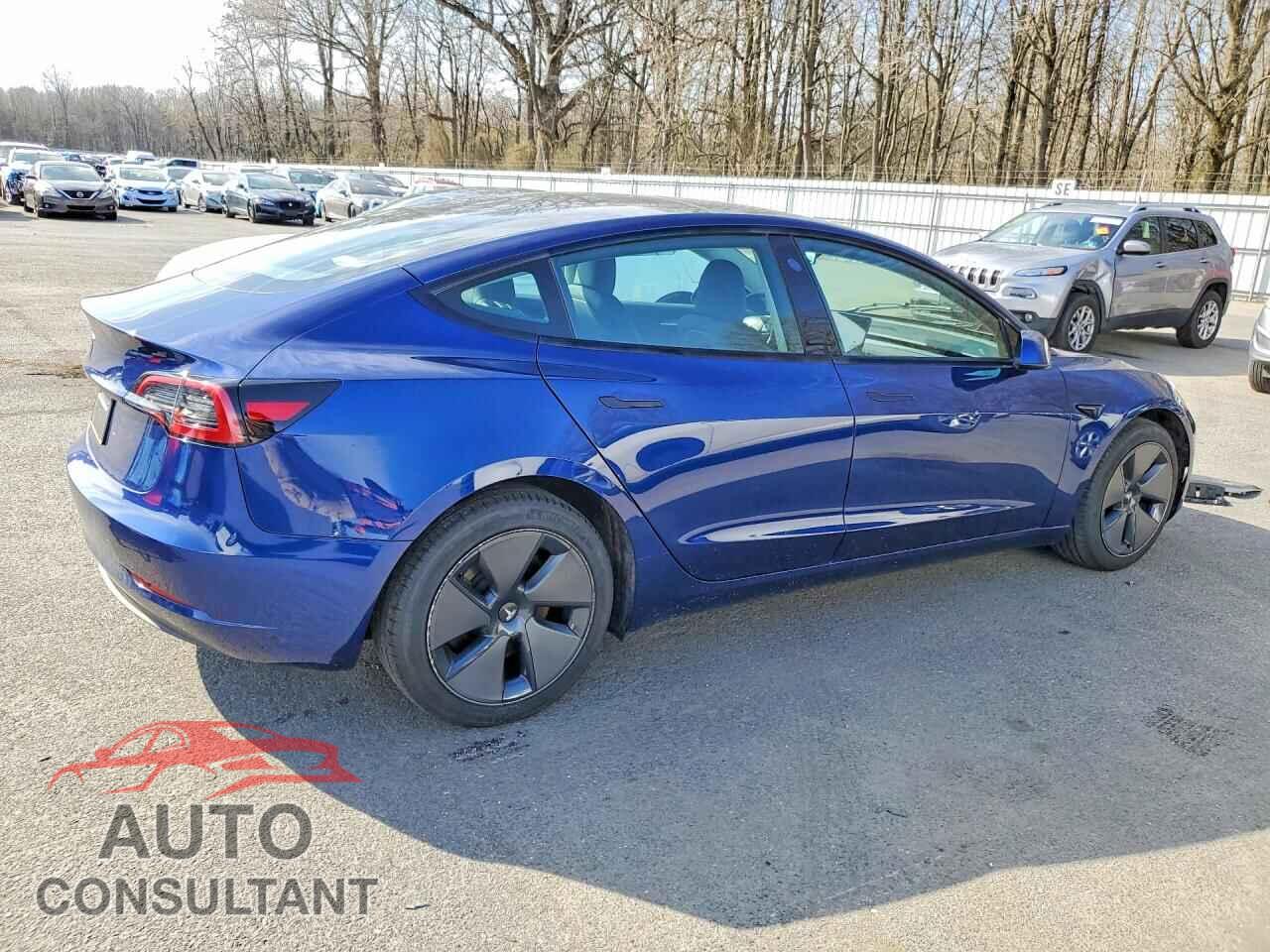 TESLA MODEL 3 2023 - 5YJ3E1EA0PF671153