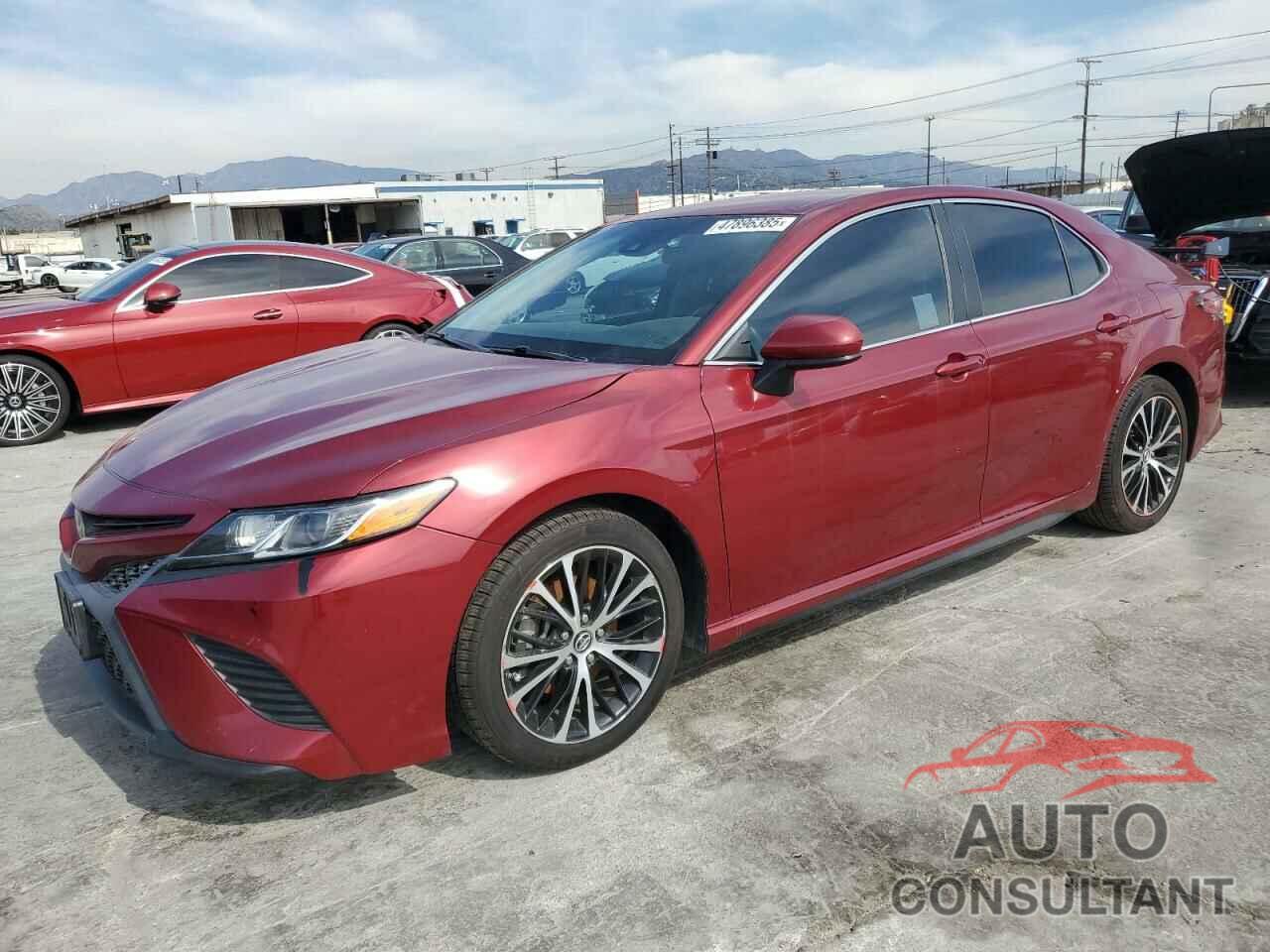 TOYOTA CAMRY 2018 - 4T1B11HK0JU537362