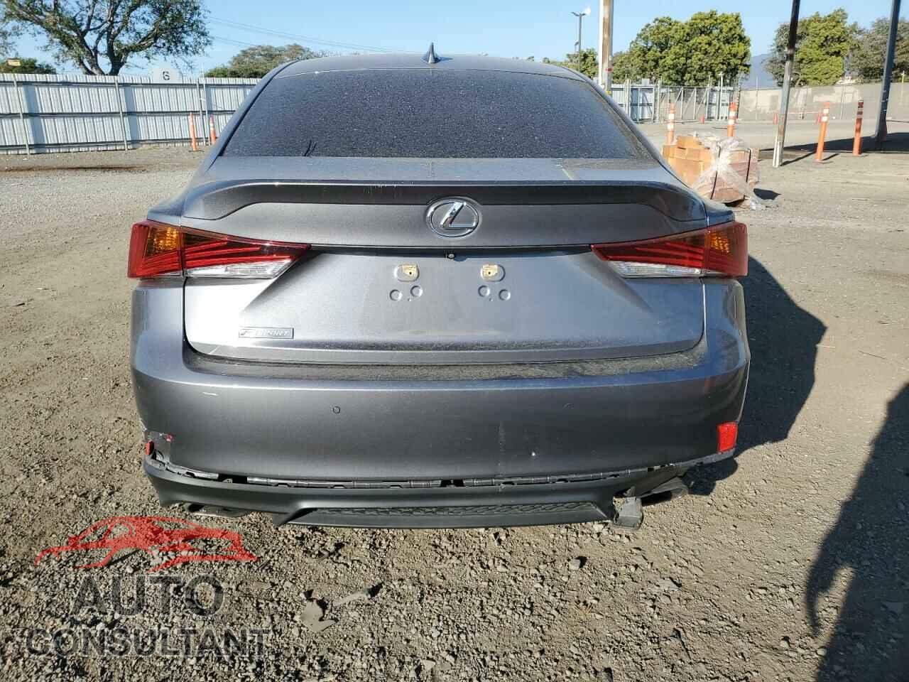 LEXUS IS 2019 - JTHBA1D28K5090946