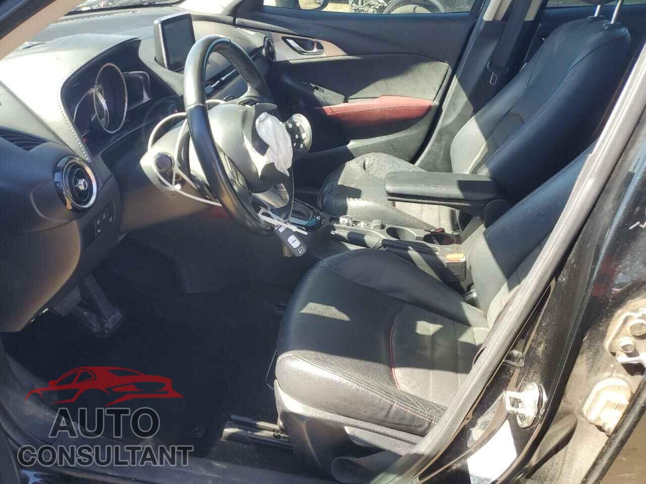 MAZDA CX-3 2017 - JM1DKFD77H0156571