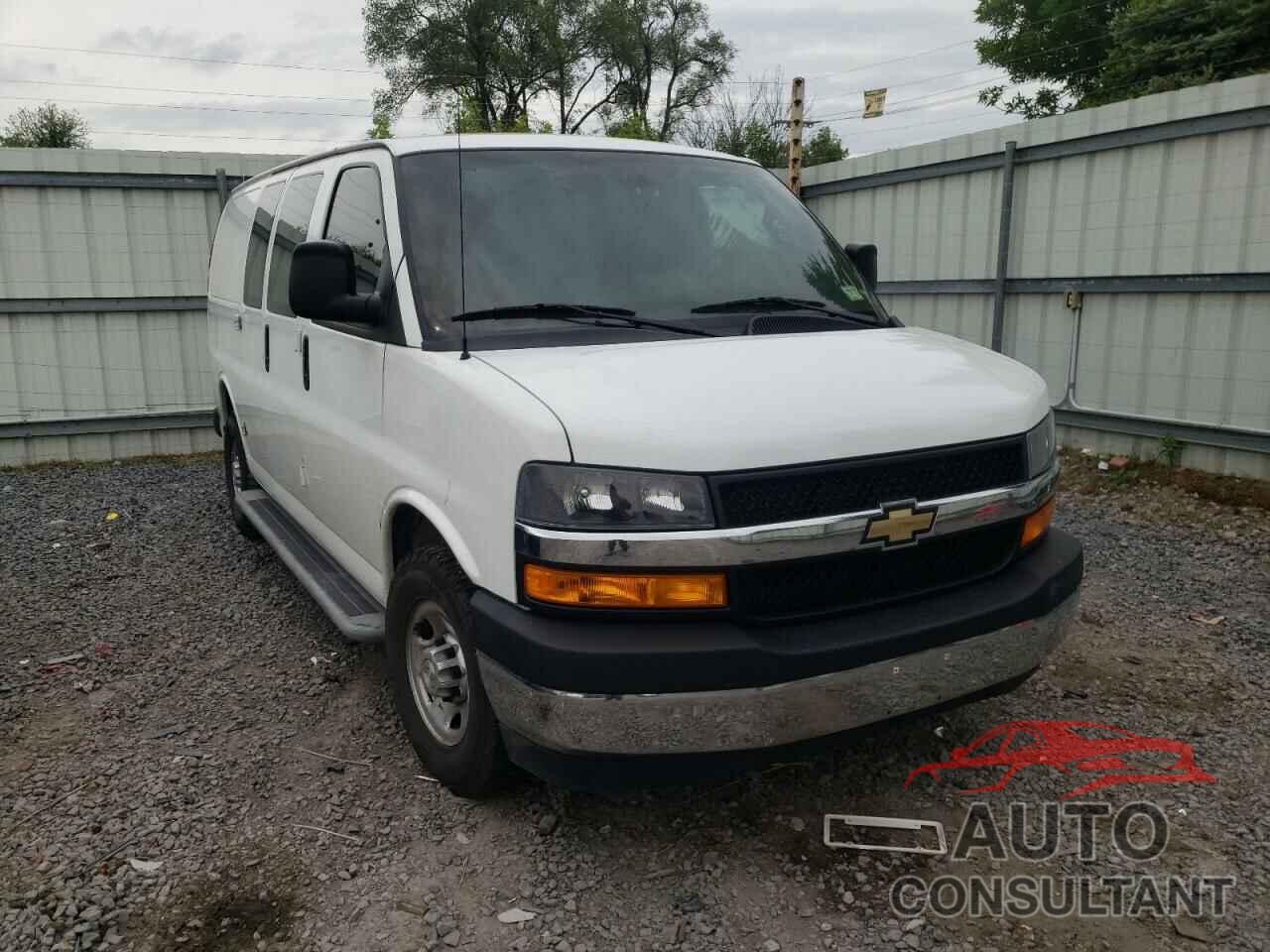 CHEVROLET EXPRESS 2019 - 1GCWGAFG9K1218080