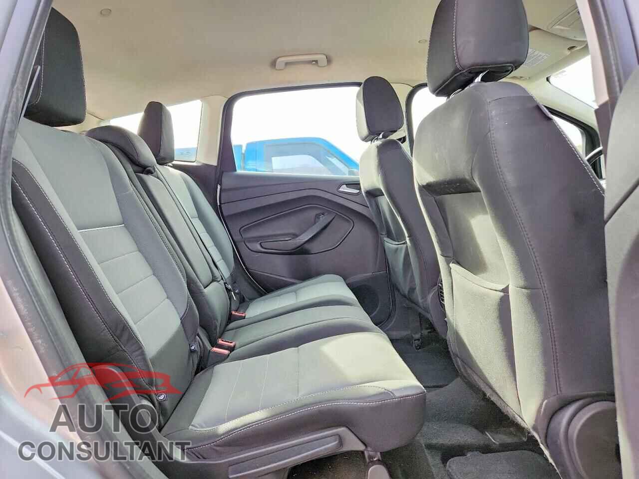 FORD CMAX 2015 - 1FADP5AU9FL113311