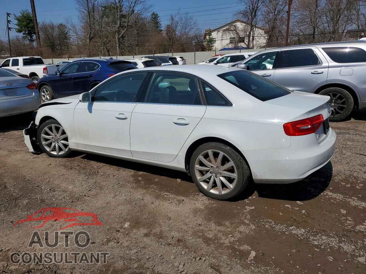 AUDI A4 2013 - WAUFFAFL2DN032339