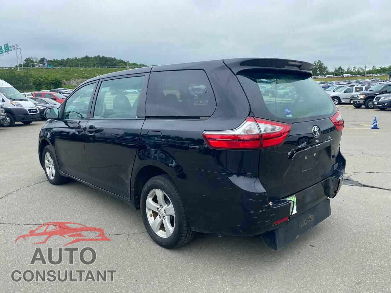 TOYOTA SIENNA 2017 - 5TDZZ3DC0HS856071